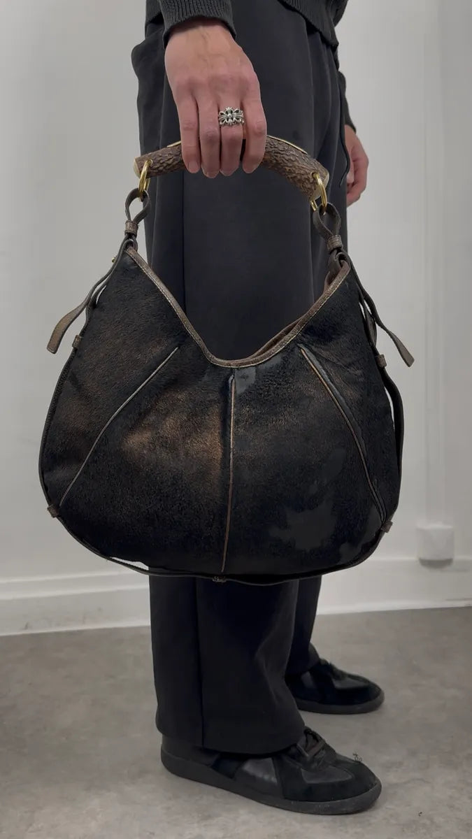 FW2001 Yves Saint Laurent Black Golden Pony Hair Leather Mombasa Horn Bag ZgLgGrC 3