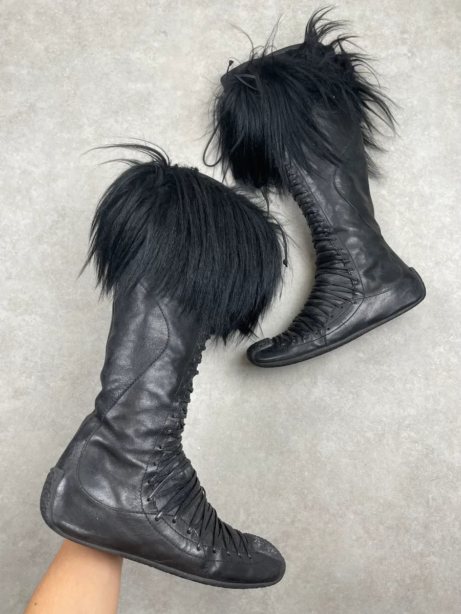 FW2002 Christian Dior Black Leather Fur-Trimmed Ninja Boots by Galliano cBvuGNc 0
