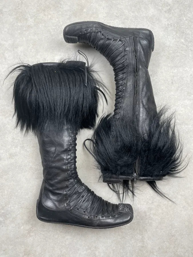 FW2002 Christian Dior Black Leather Fur-Trimmed Ninja Boots by Galliano cBvuGNc 1