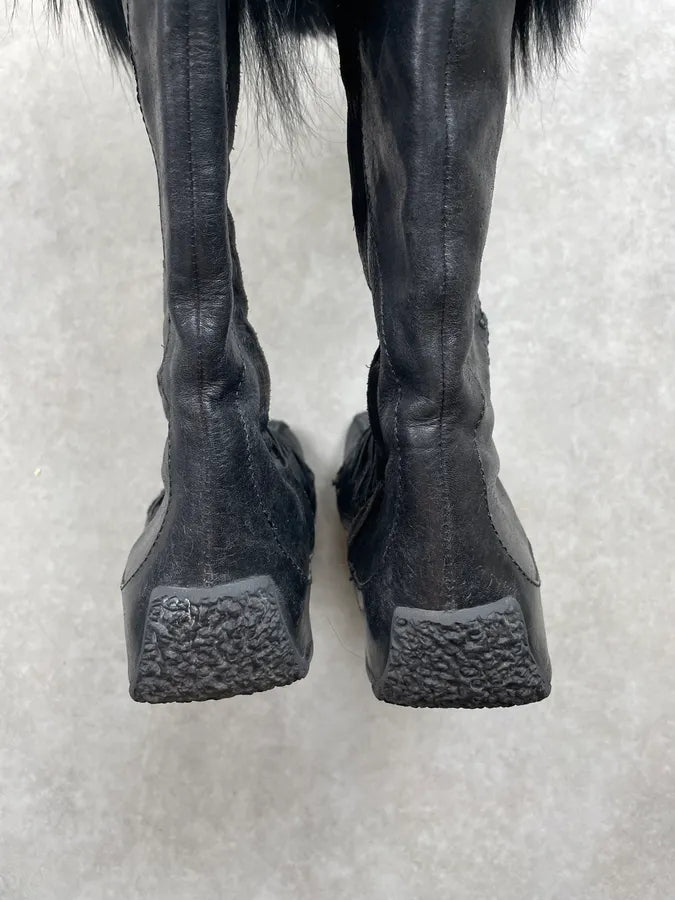 FW2002 Christian Dior Black Leather Fur-Trimmed Ninja Boots by Galliano cBvuGNc 7
