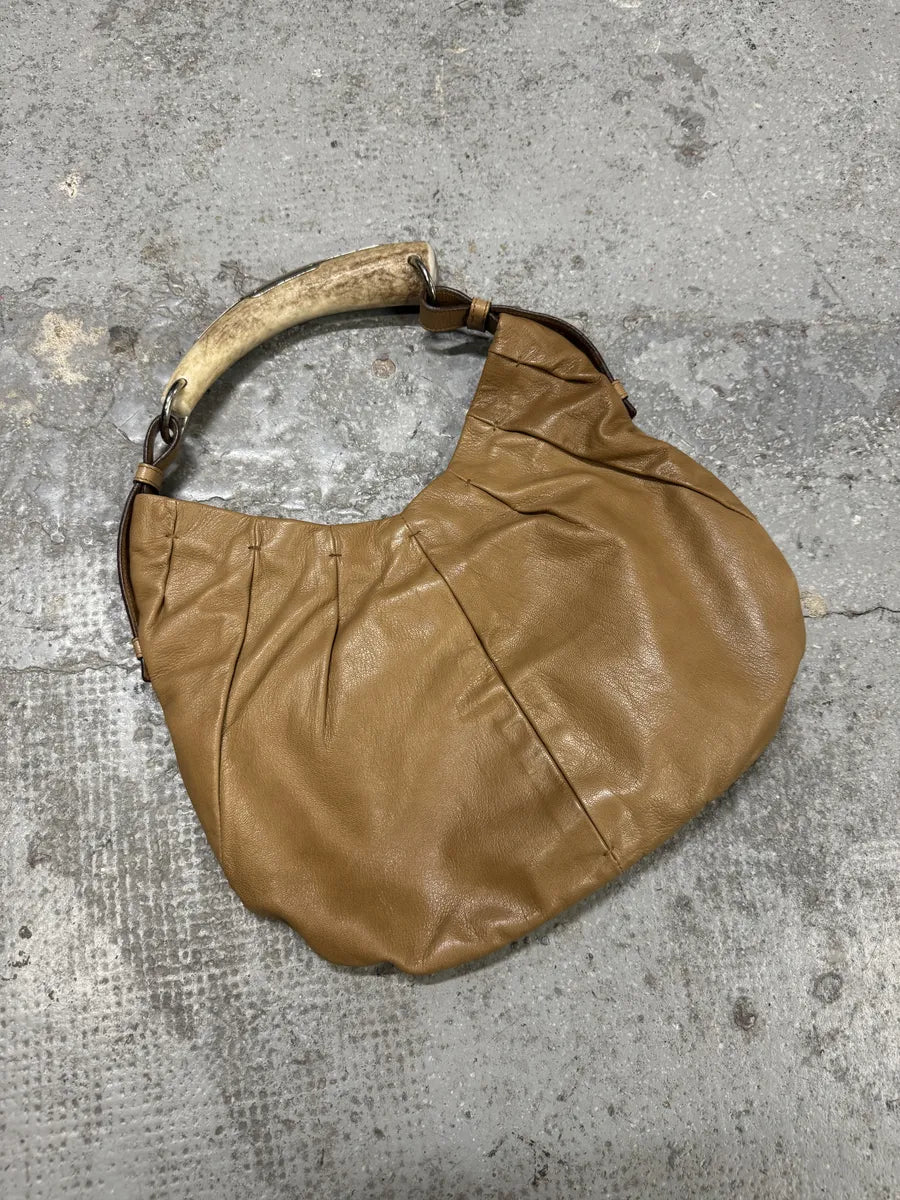 FW2002 Yves Saint Laurent Tom Ford Mombasa Horn Beige Suede Leather Handle Bag (OS) TYqlQKe 1