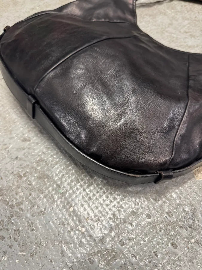 FW2002 Yves Saint Laurent Tom Ford Mombasa Organic Antler Horn Handle Black Leather Bag (OS) snfXdQR 4