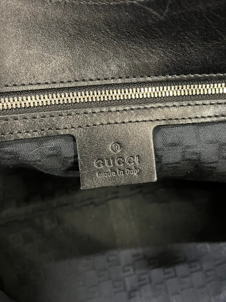 FW2003 Gucci G Logo Perforated Black Leather Shoulder Bag  kwmgqfp 8