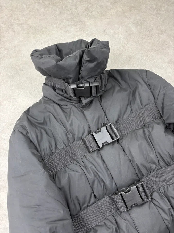 FW2003 Jean Paul Gaultier Triple Black Bondage Quilted Puffer Jacket FjRAOTY 8