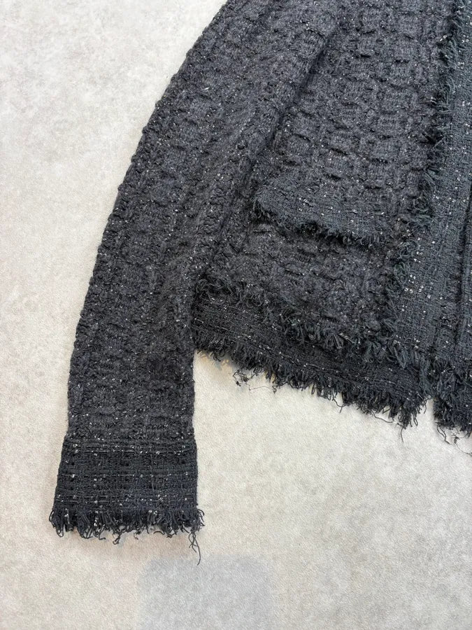 FW2005 Chanel Black Fringe Tweed Cashmere Cardigan znourZU 7