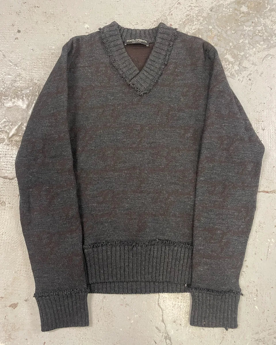FW2005 Dolce & Gabbana Grey Wool V Sweater FeySRYh 0