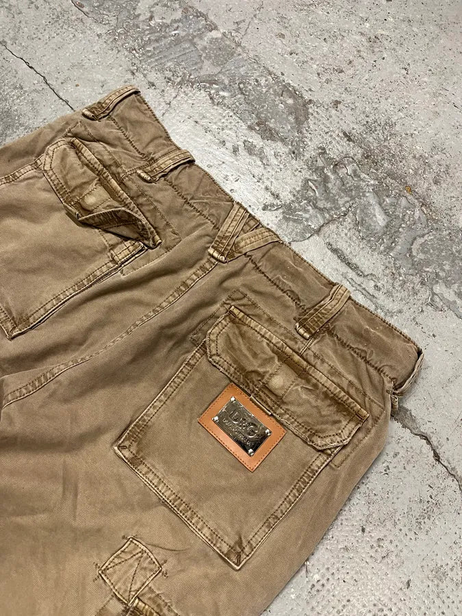FW2006 Dolce & Gabbana Beige Multi Pockets Cargo Shorts QzsXIZT 7