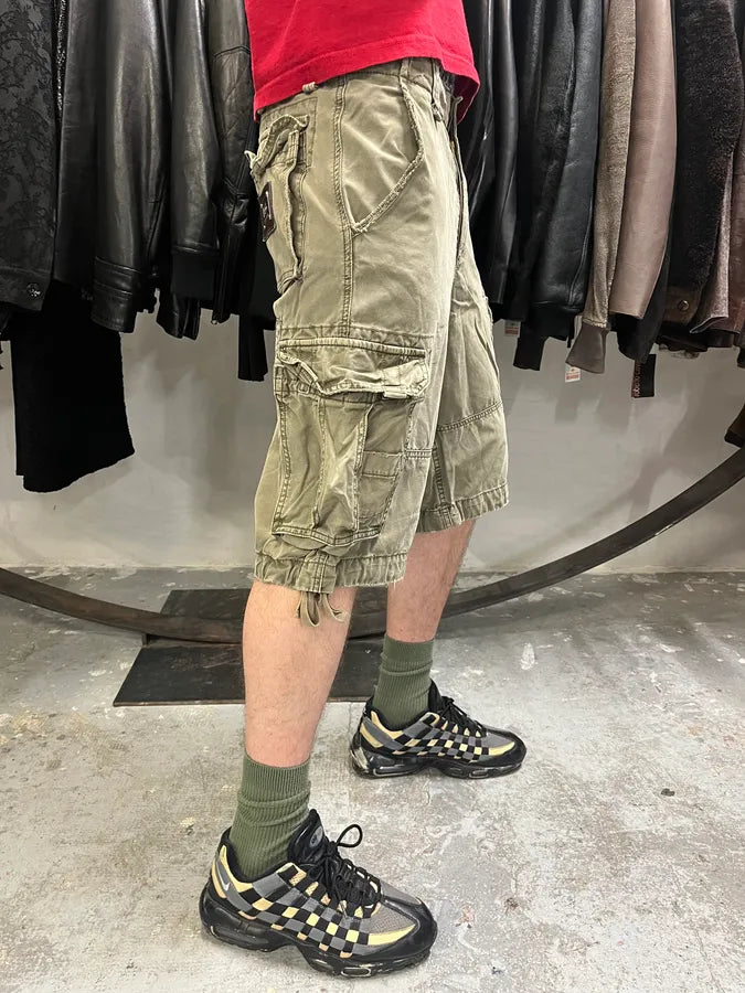FW2006 Dolce & Gabbana Multi Pockets Olive Cargo Shorts (S/M) HzcFIfl 2