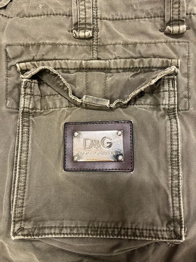 FW2006 Dolce & Gabbana Multi Pockets Olive Cargo Shorts (S/M) HzcFIfl 9