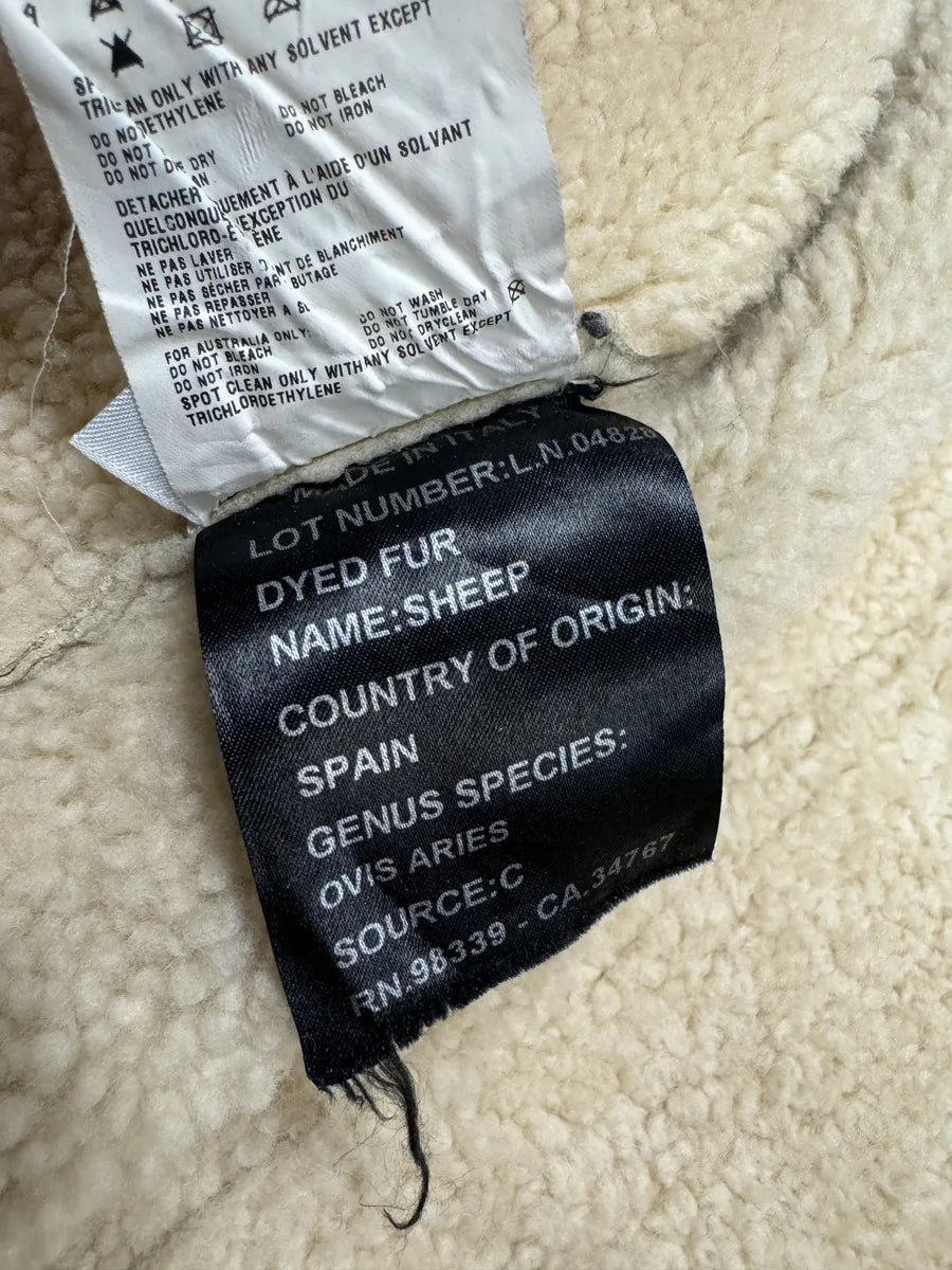 FW2006 Prada Beige Shearling Creamy Cracked Leather Jacket JmSgkiG 9