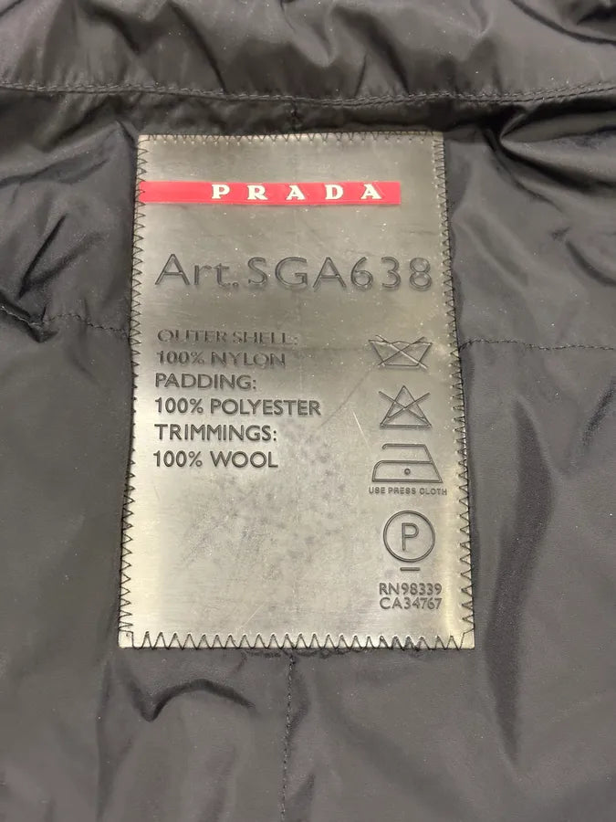 FW2006 Prada Black Puffer Jacket VEeTNHN 7