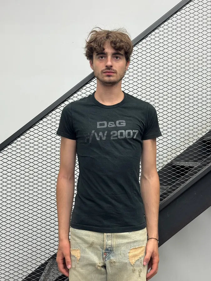 FW2007 Dolce & Gabbana Black Logo T-Shirt cGcPgDd 1