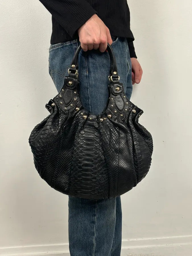 FW2007 Gucci Black Python Leather Studded Hobo Bag by Frida Giannini  pEGxBAh 1