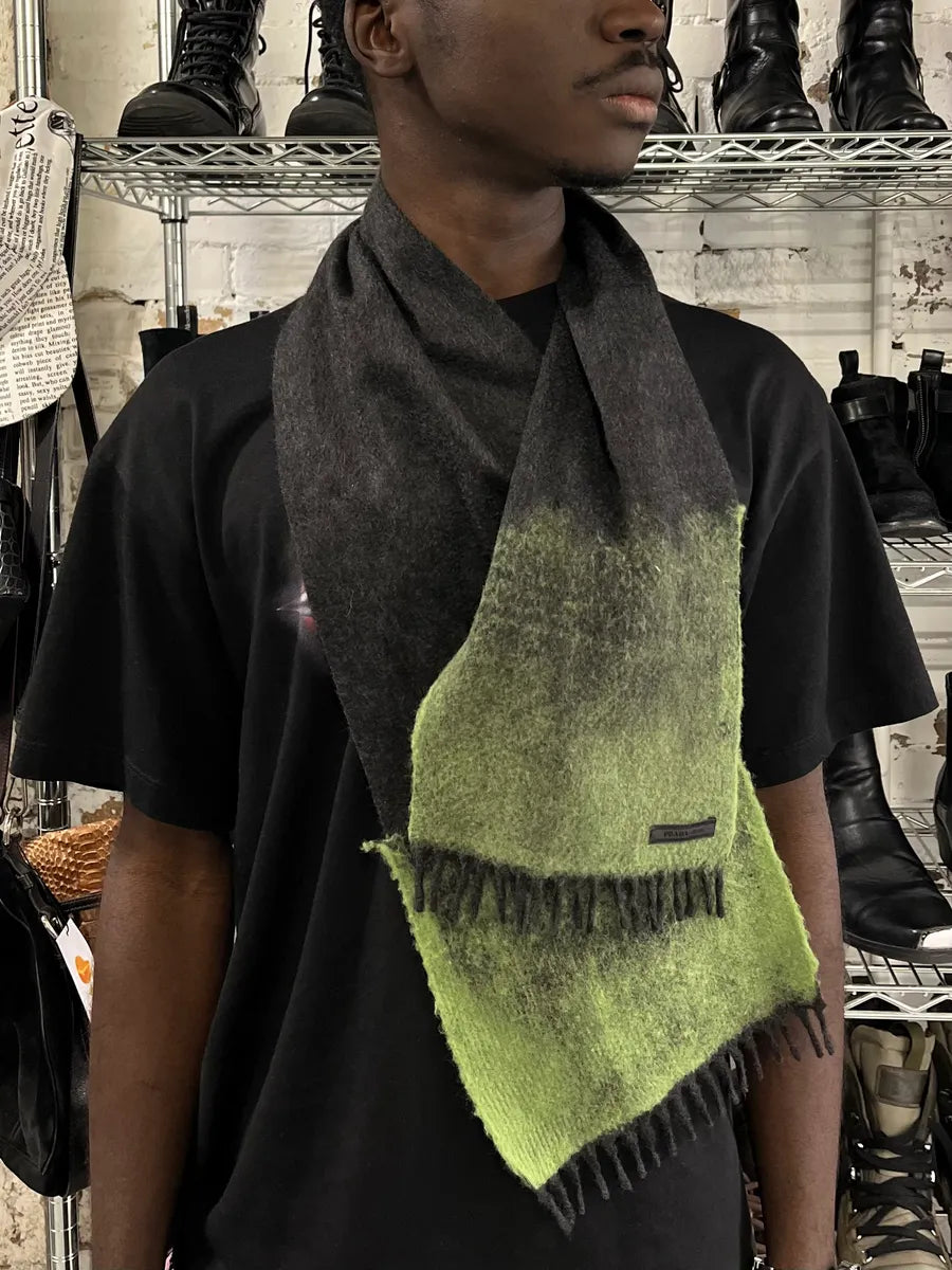 FW2007 Prada Black & Green Wool Scarf GzaXfdu 0