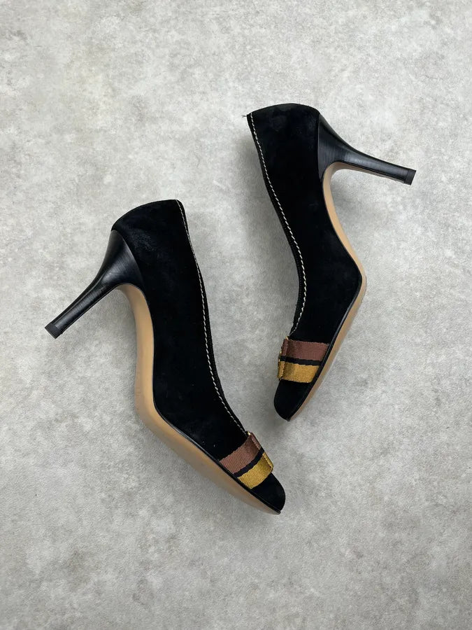 FW2008 Gucci Gold Medal Black Suede Heels by Frida Giannini COKuPTT 2