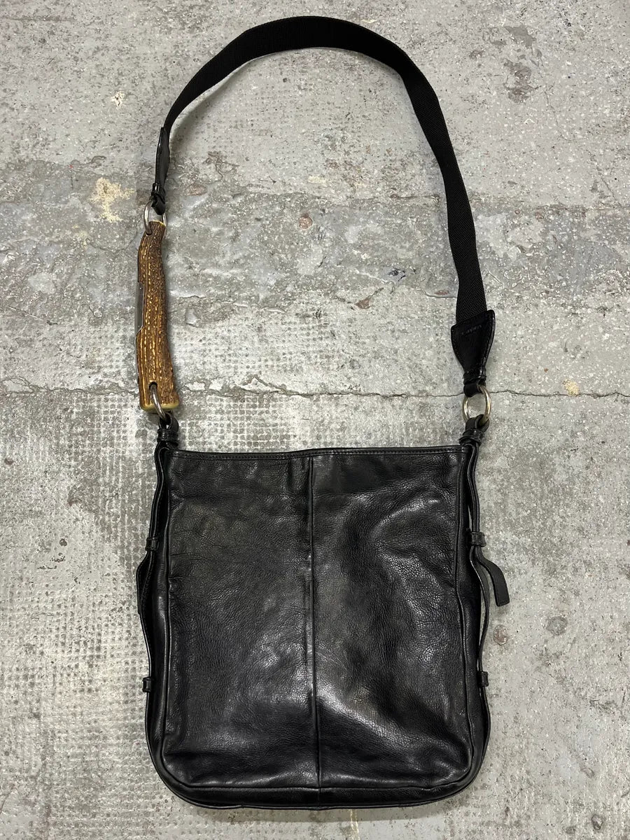 FW2008 Yves Saint Laurent Mombasa Organic Horn Handle Black Leather Shoulder Bag (OS) tTYbdJR 0