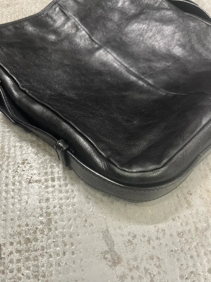 FW2008 Yves Saint Laurent Mombasa Organic Horn Handle Black Leather Shoulder Bag (OS) tTYbdJR 7