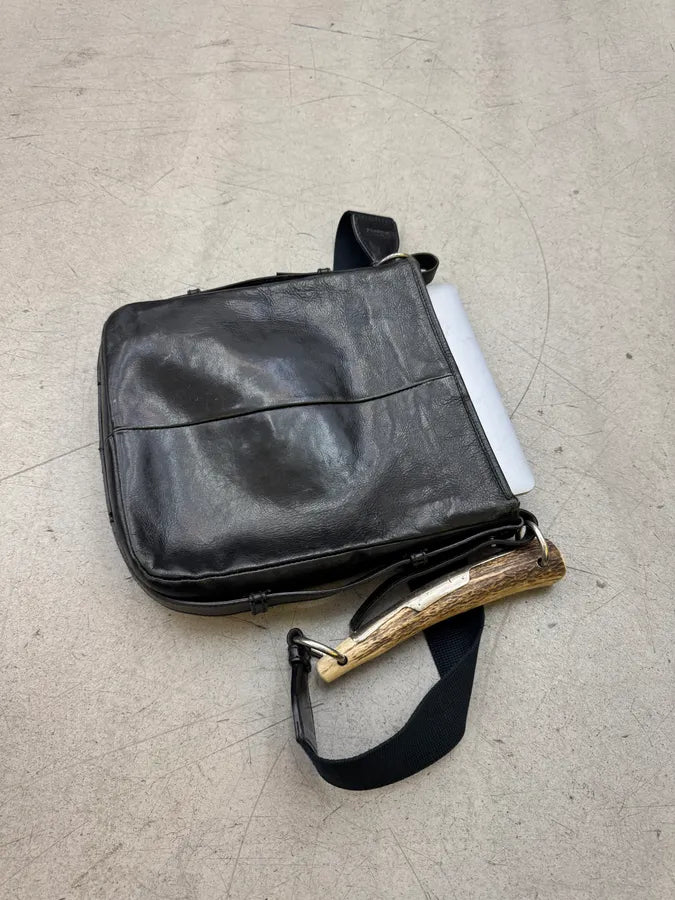 FW2008 Yves Saint Laurent Mombasa Organic Horn Handle Black Leather Shoulder Bag pDuTMnF 4