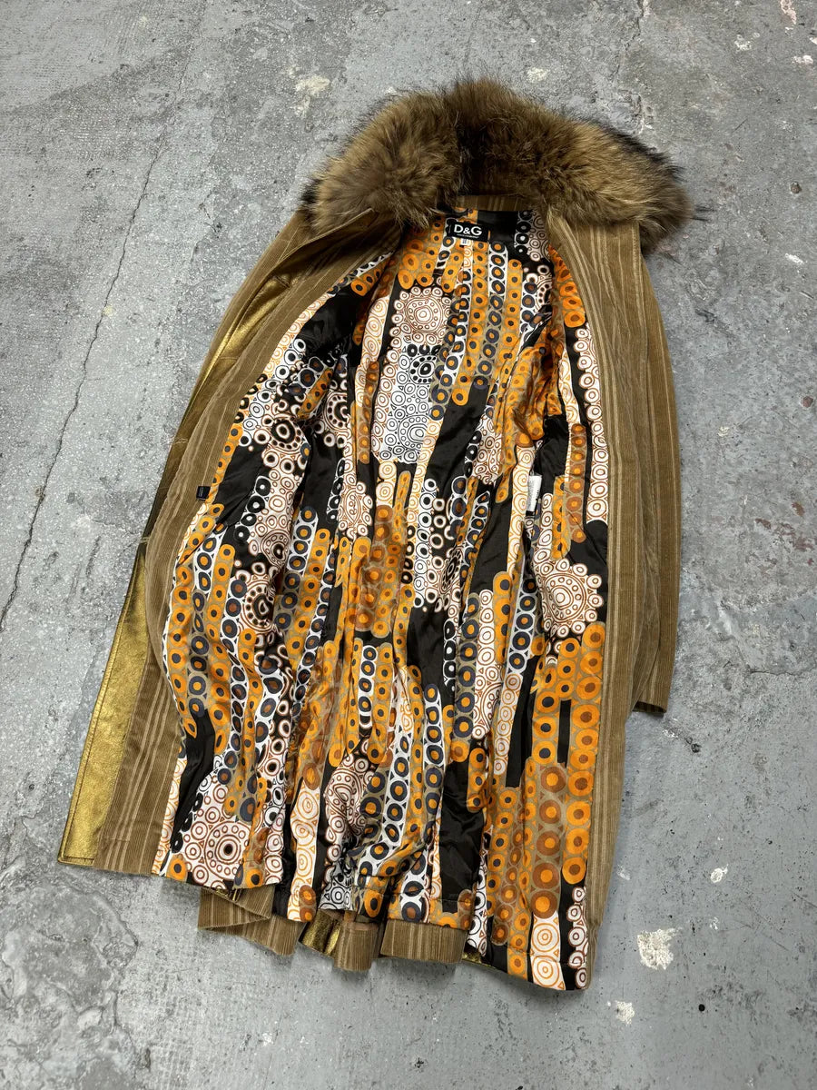 FW2010 Dolce & Gabbana Beige Fur Collar Buttoned Long Jacket (S) 4