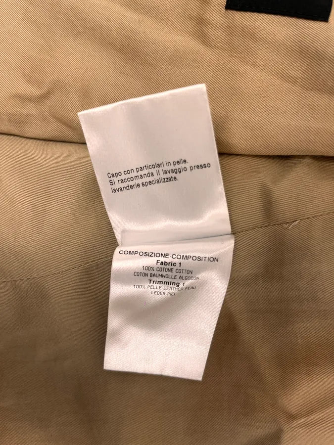 FW2010 Gucci Beige Buttoned Classy Jacket by Frida Giannini sLjzmok 13