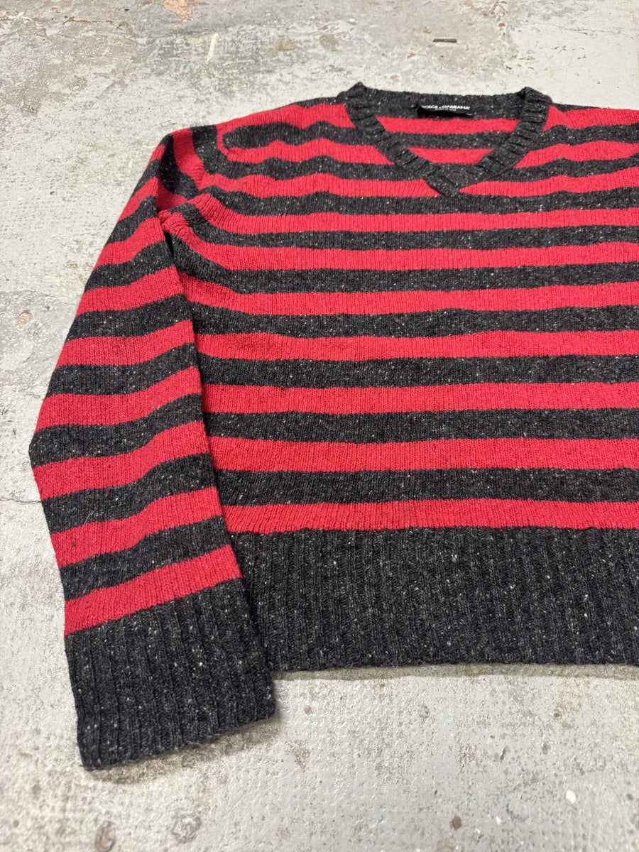 FW2011 Dolce & Gabbana Grey & Red Lines V-Neck Sweater ZFPeOXs 7