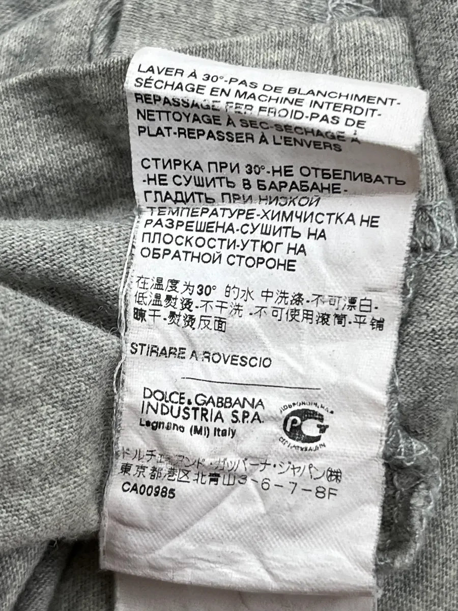 FW2011 Dolce & Gabbana Vergine Maria Grey Distressed T-Shirt HKGMCem 9