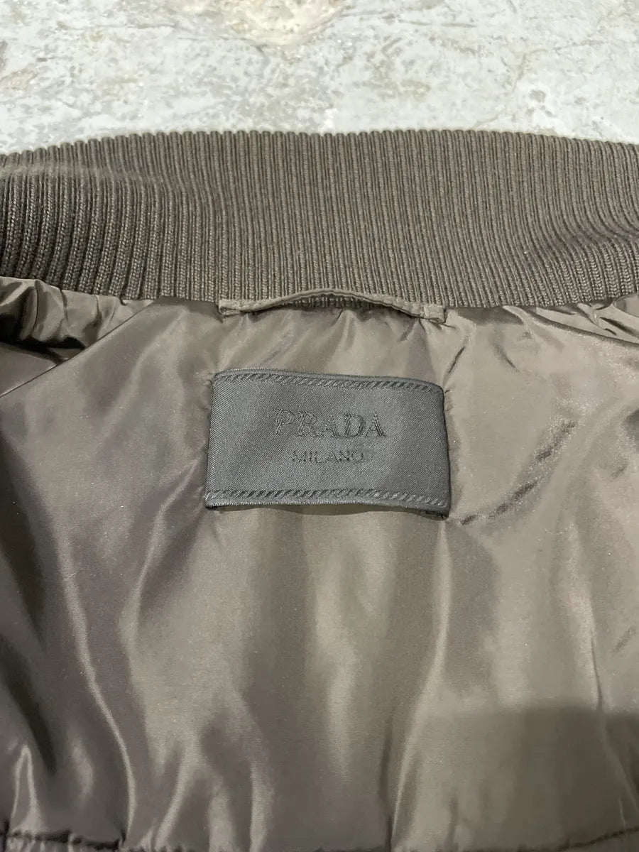 FW2011 Prada Brown Buttoned Tactical Nylon Bomber Jacket (M) OwPdyWg 2
