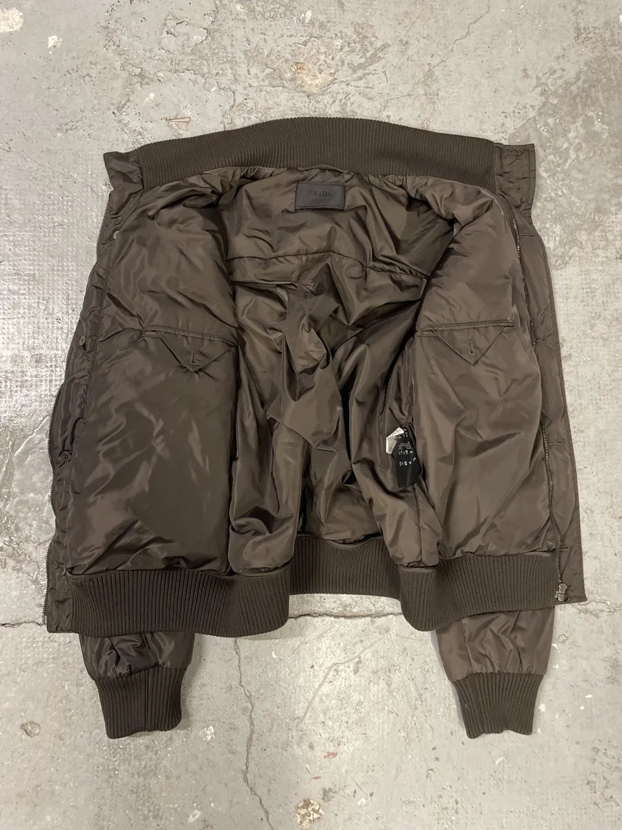 FW2011 Prada Brown Buttoned Tactical Nylon Bomber Jacket (M) OwPdyWg 3