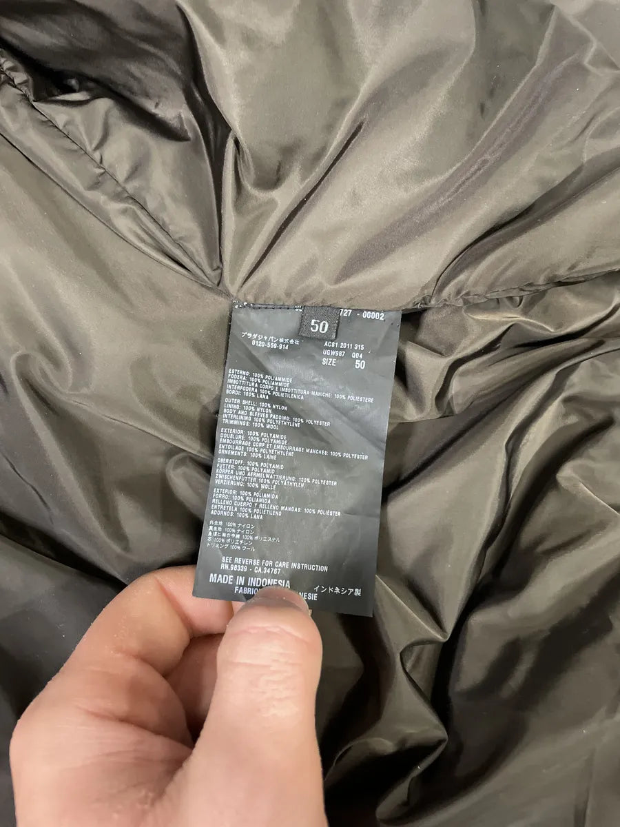 FW2011 Prada Brown Buttoned Tactical Nylon Bomber Jacket (M) OwPdyWg 7