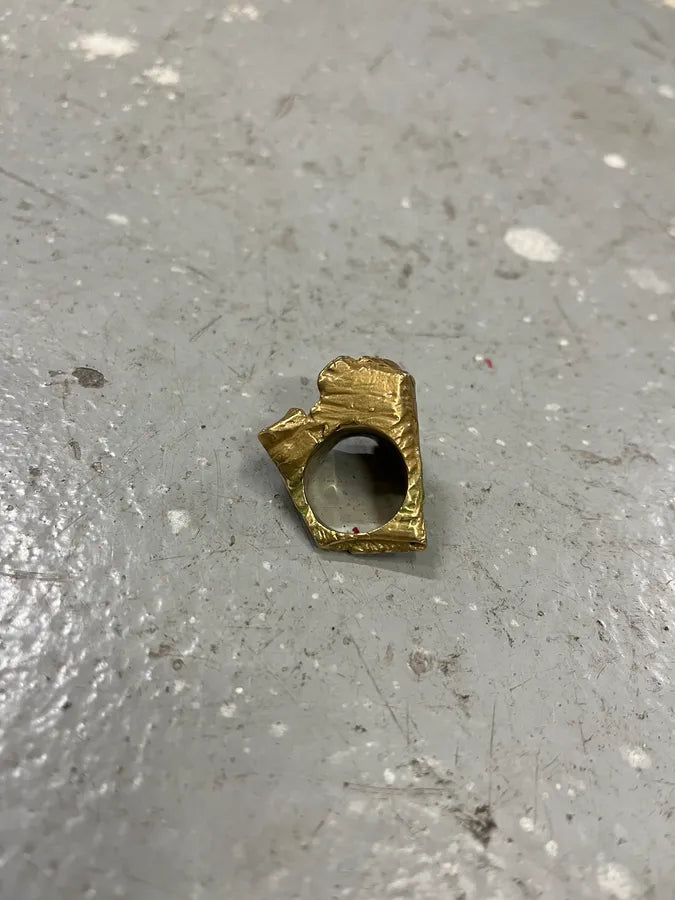 FW2012 Maison Margiela Gold Sculpture Ring (OS) lIONwQl 4