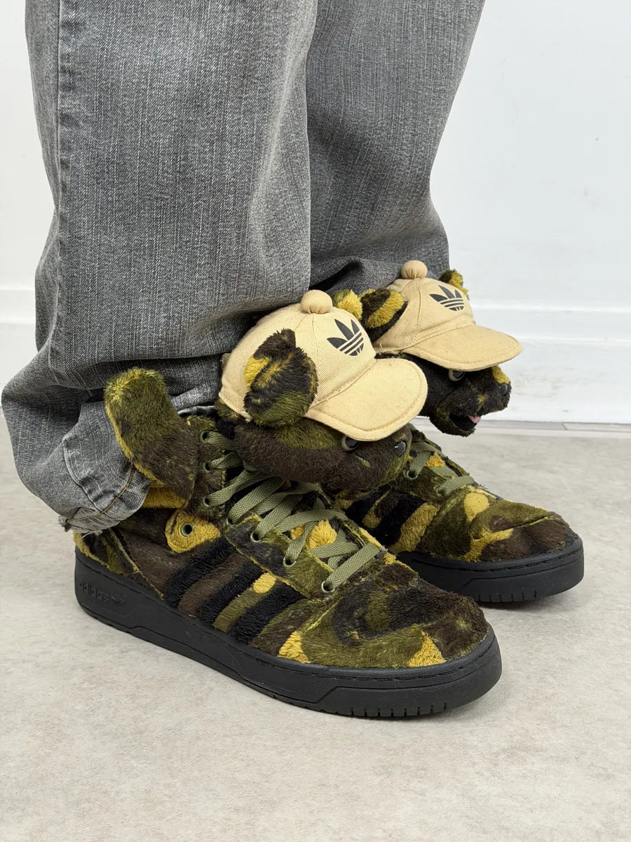 FW2013 Adidas x Jeremy Scott Khaki Plush Camo Bear Sneakers fFXnebz 0