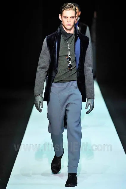 FW2013 Emporio Armani Black Sherling Wool Sleeves Jacket vGSZODv 1