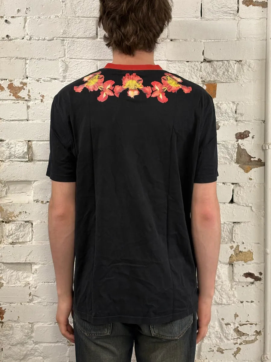 FW2013 Givenchy Red Flowers Stars Black T-Shirt sSIhtbx 2