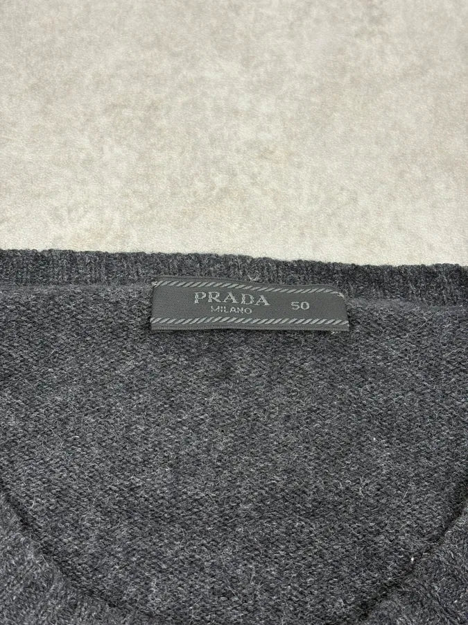 FW2014 Prada Dark Grey Wool Minimalist Sweater AHkzbsQ 8