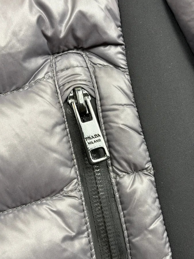 FW2015 Prada Navy Nylon Quilted Puffer Jacket yLJBCiO 9