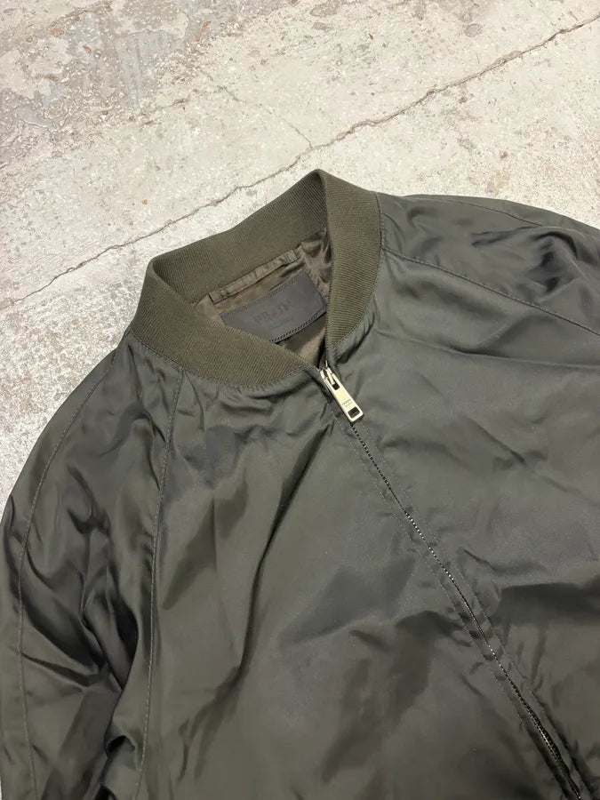 FW2016 Prada Olive Nylon Bomber Jacket HQabIxR 4