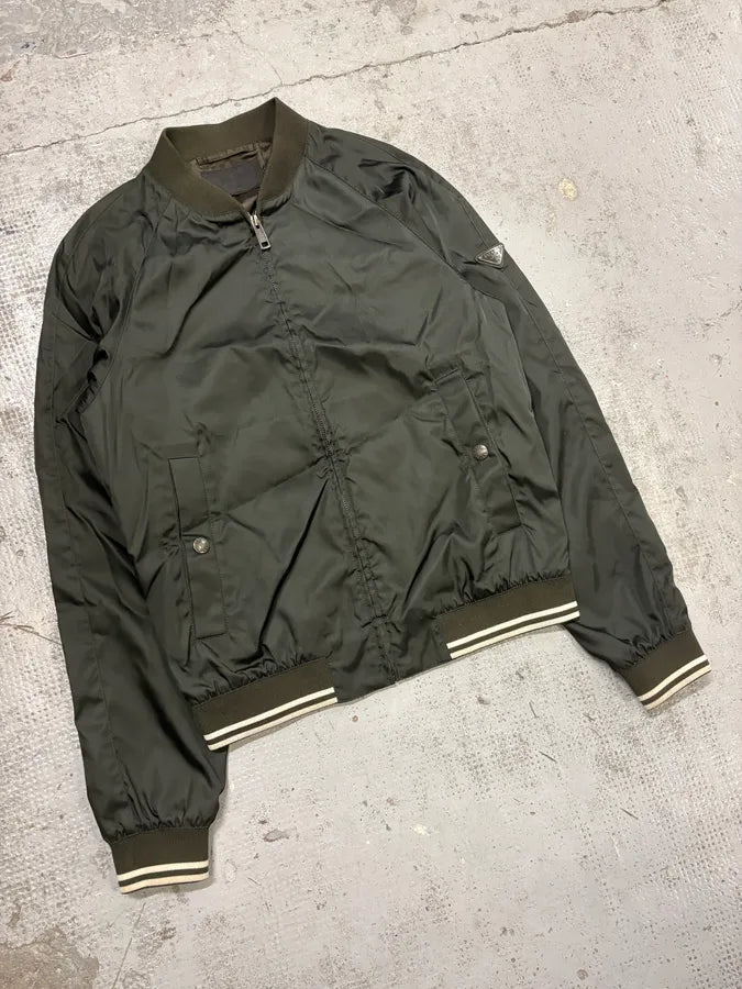 FW2016 Prada Olive Nylon Bomber Jacket HQabIxR 3