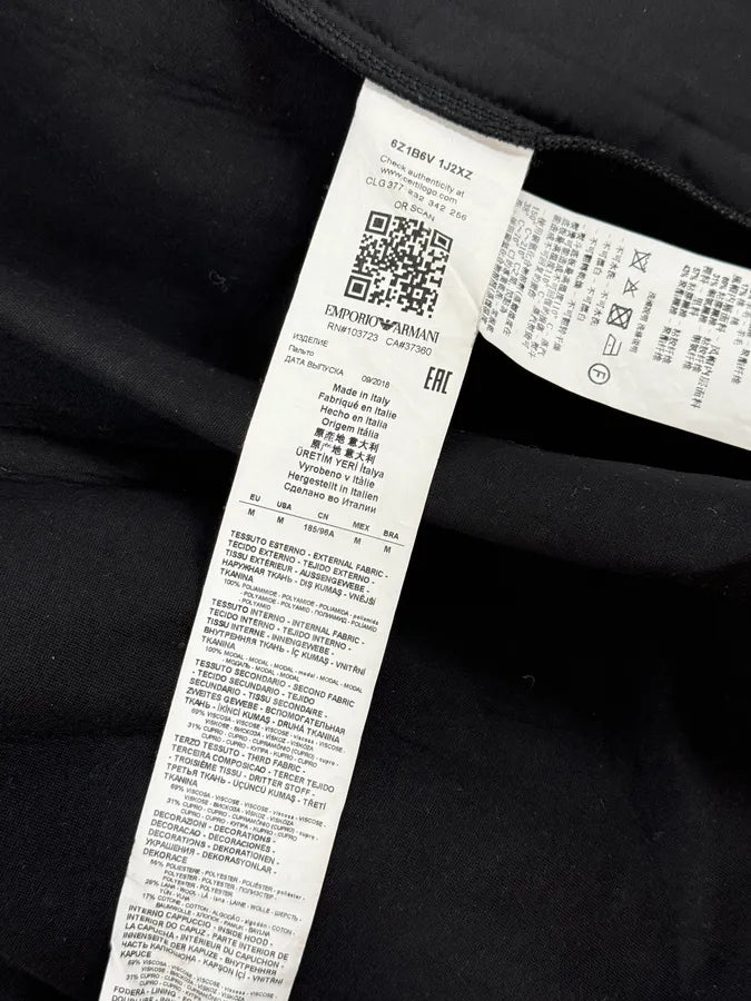 FW2018 Emporio Armani Layered Black Floral Hooded Jacket eibjIzN 14