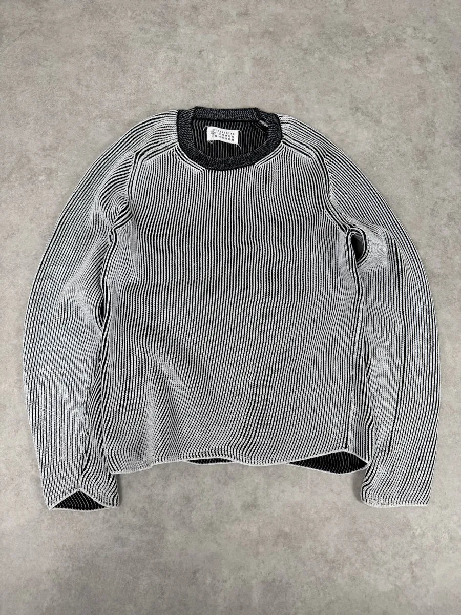 FW2018 Maison Margiela Lined White Black Sweater wvvgWNC 4