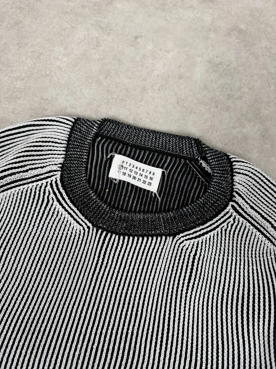 FW2018 Maison Margiela Lined White Black Sweater wvvgWNC 6