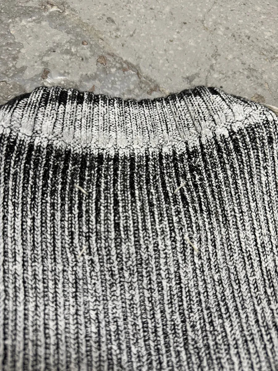 FW2018 Maison Margiela White Painted Wool Sleeveless V Neck Sweater jwpBagM 7