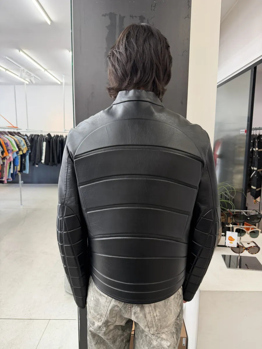 FW2019 Bottega Veneta Black Padded Asymmetrical Leather Jacket by Daniel Lee kZodcVj 4