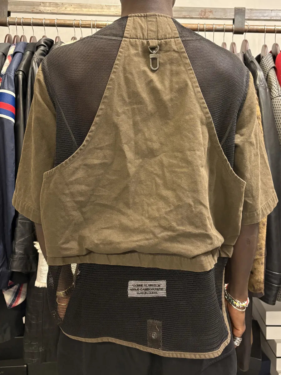 FW2019 Louis Vuitton Khaki Green 3D Pockets Vest Jacket by Virgil Abloh nLAuFNK 2