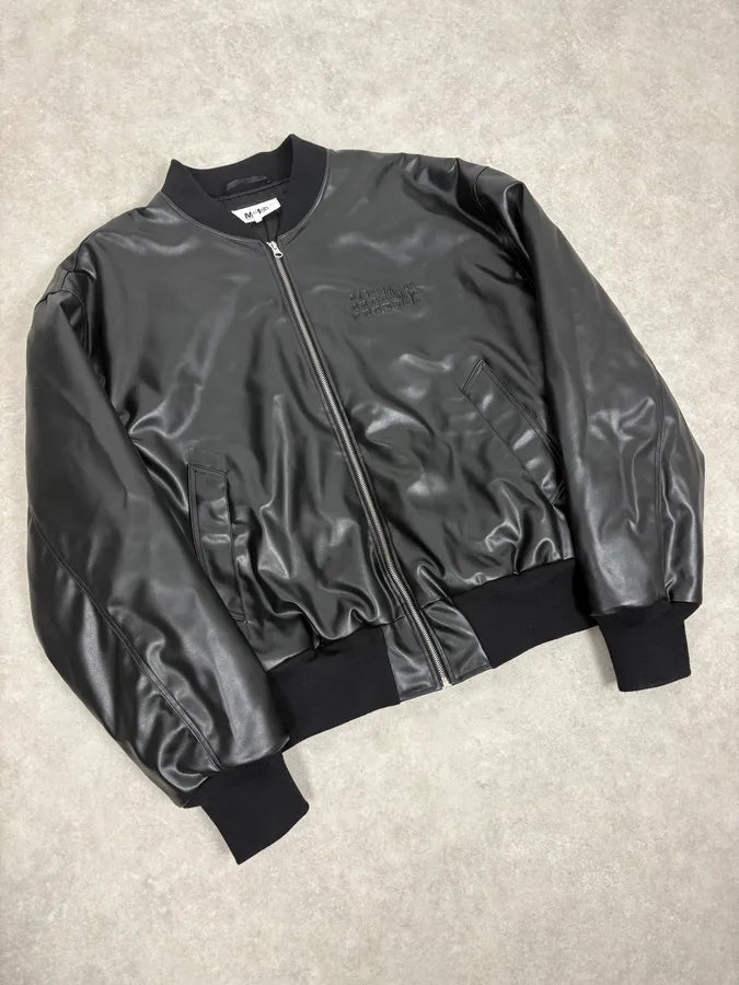 FW2023 Maison Margiela Black Faux Leather Bomber Jacket EXazBzw 3