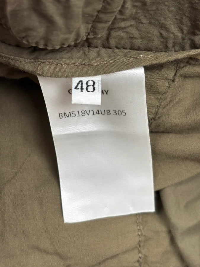 FW2023 Givenchy Green Cargo Army Shorts by Matthew Williams HnBGphD 9