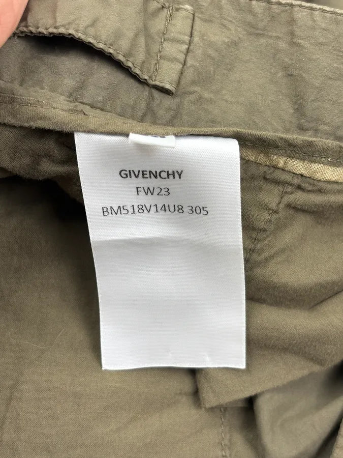 FW2023 Givenchy Green Cargo Army Shorts by Matthew Williams HnBGphD 10