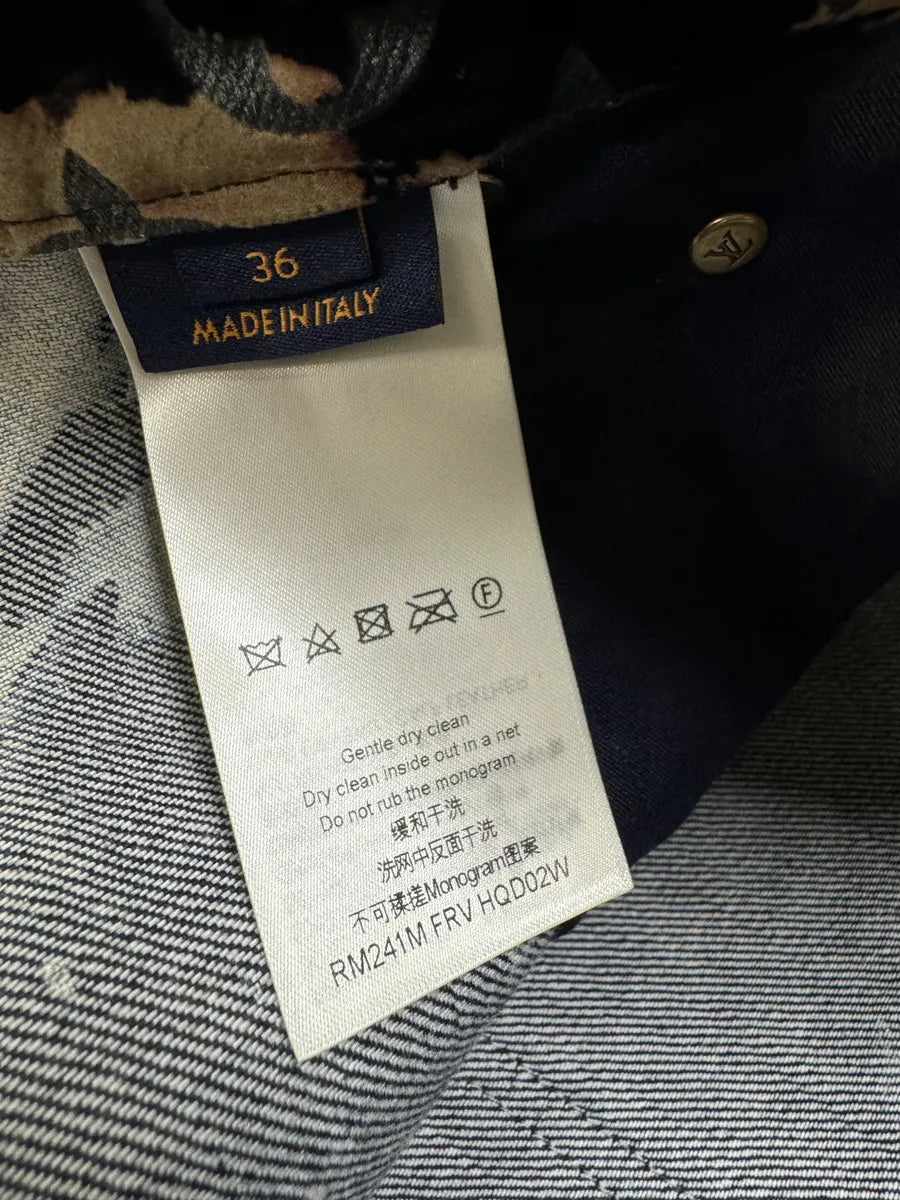 FW2023 Louis Vuitton Bleach Effect Monogram Navy Denim Pants ZWcIkIy 16