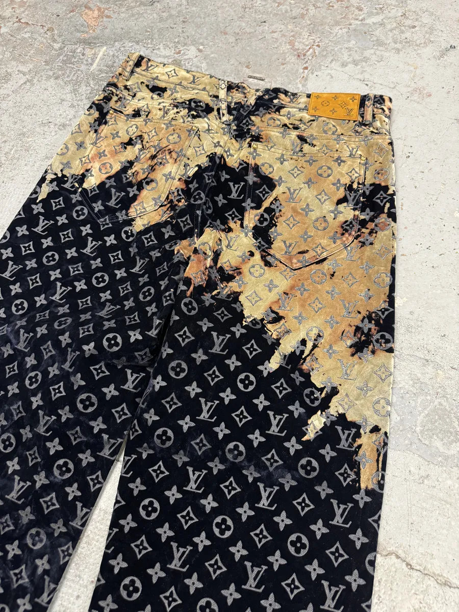 FW2023 Louis Vuitton Bleach Effect Monogram Navy Denim Pants ZWcIkIy 5