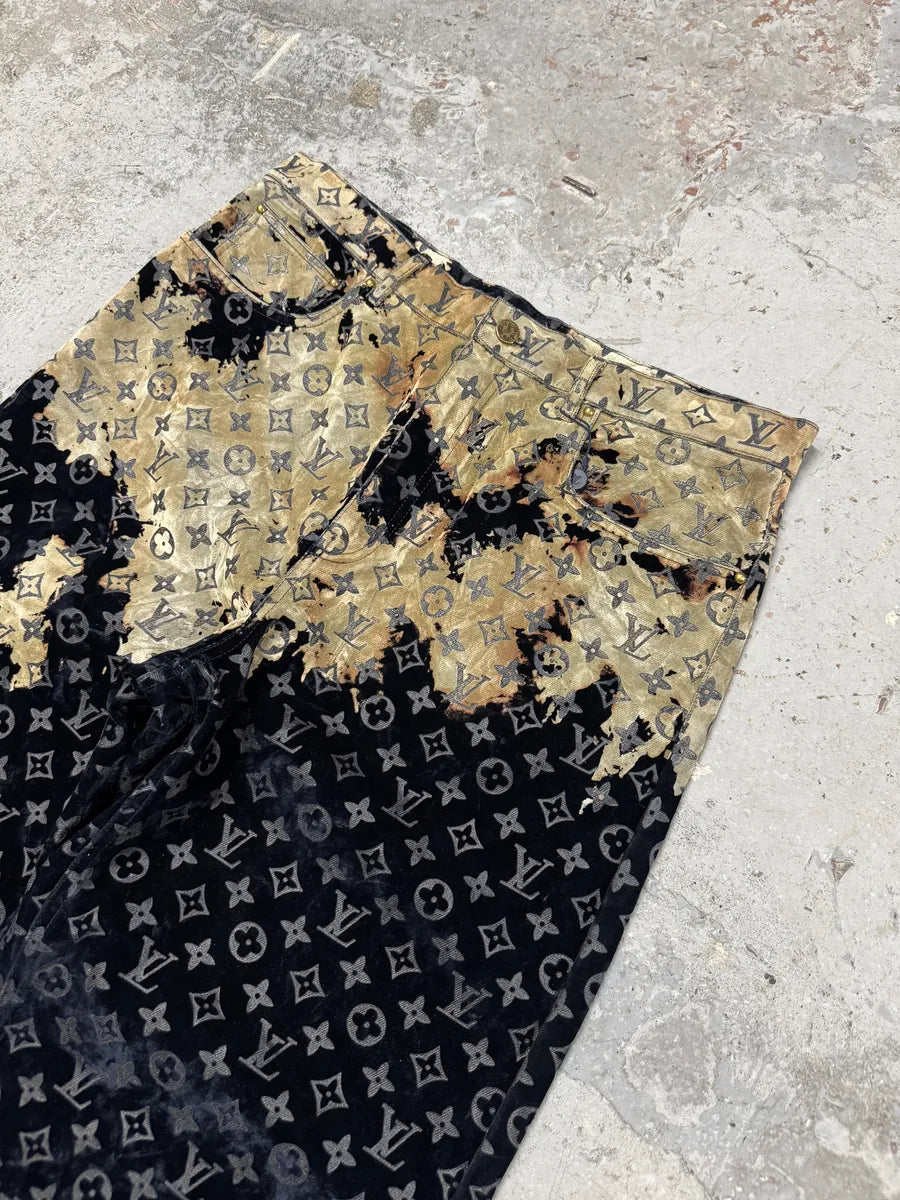 FW2023 Louis Vuitton Bleach Effect Monogram Navy Denim Pants ZWcIkIy 7