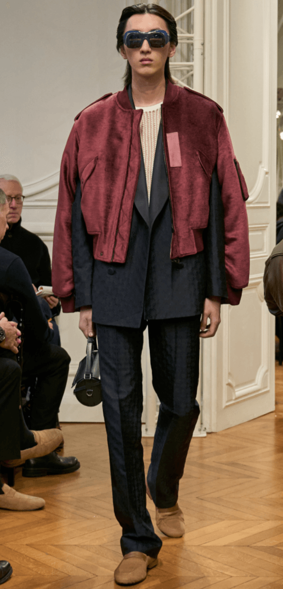 FW2024 Givenchy Bordeaux Velvet Bomber Jacket wYoAMTL 1
